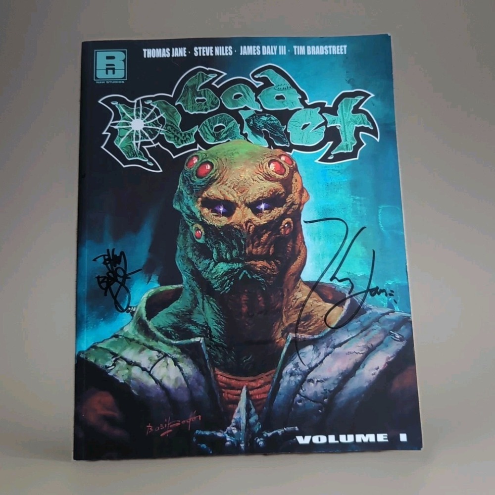 Bad Planet (Raw Studios, 2010) Autographed